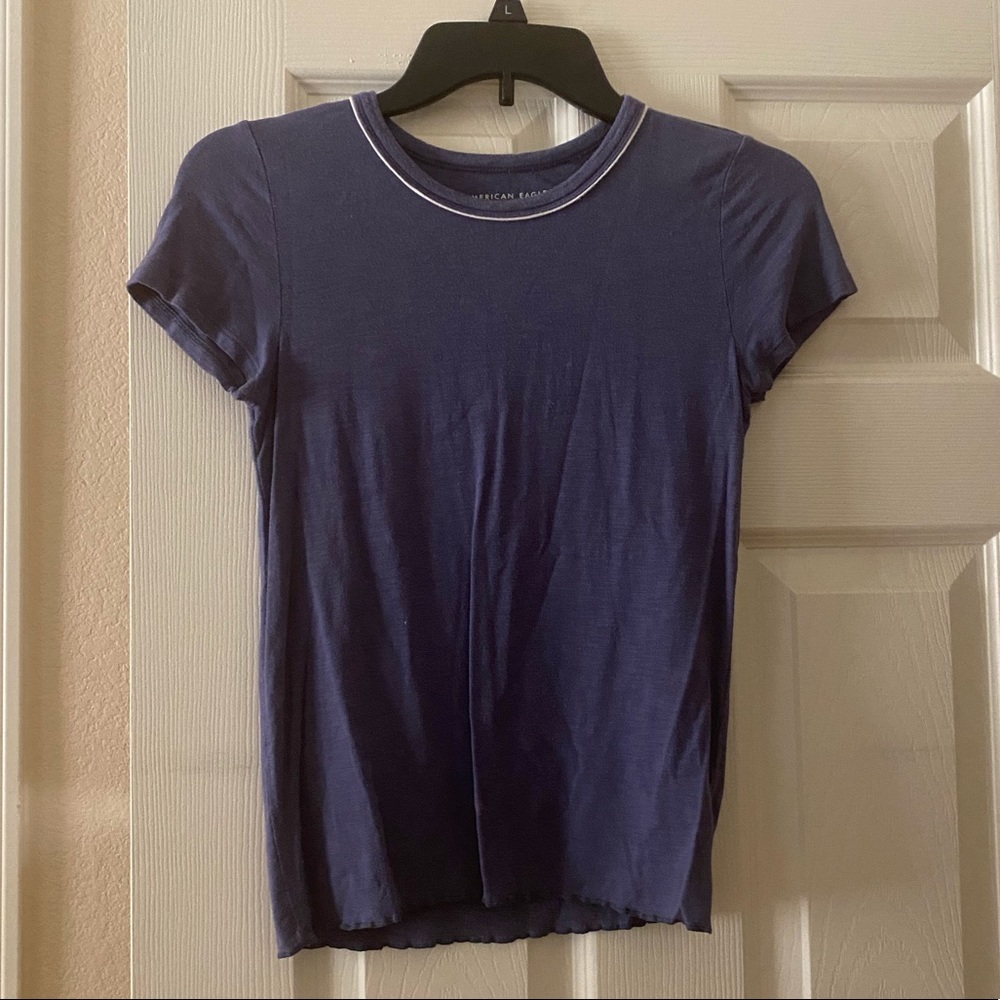 blue shirt